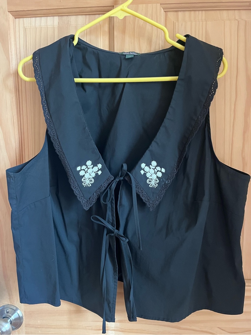Wild Fable Tie Front Vest Black